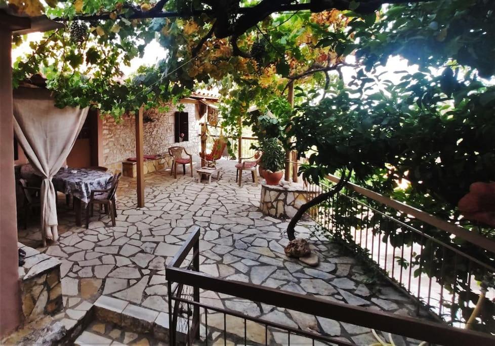 Panorea'S Stone House Sidirokastro (Trifylia) Exterior foto