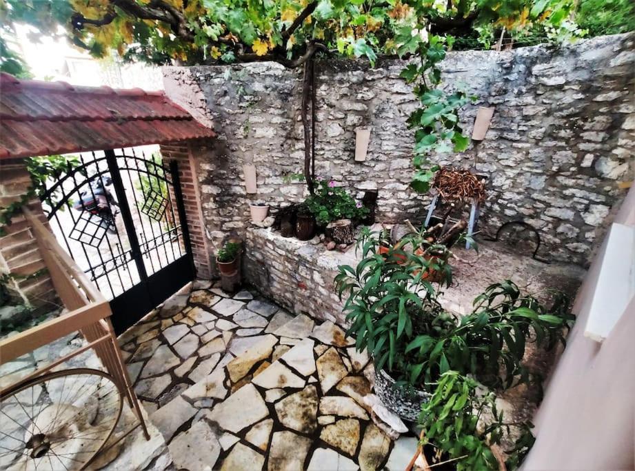Panorea'S Stone House Sidirokastro (Trifylia) Exterior foto